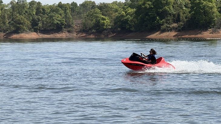 mini jet boat
